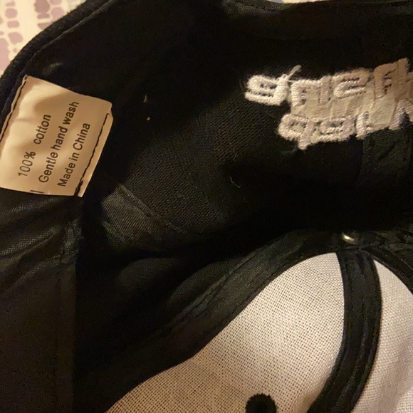 Merch from the Vic 🧢 - Picture 3 of 3